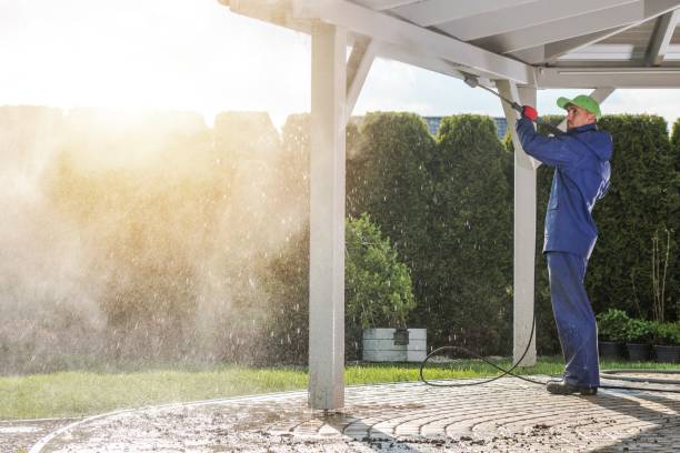 Best Restaurant Pressure Washing  in Fort Pierce North, FL